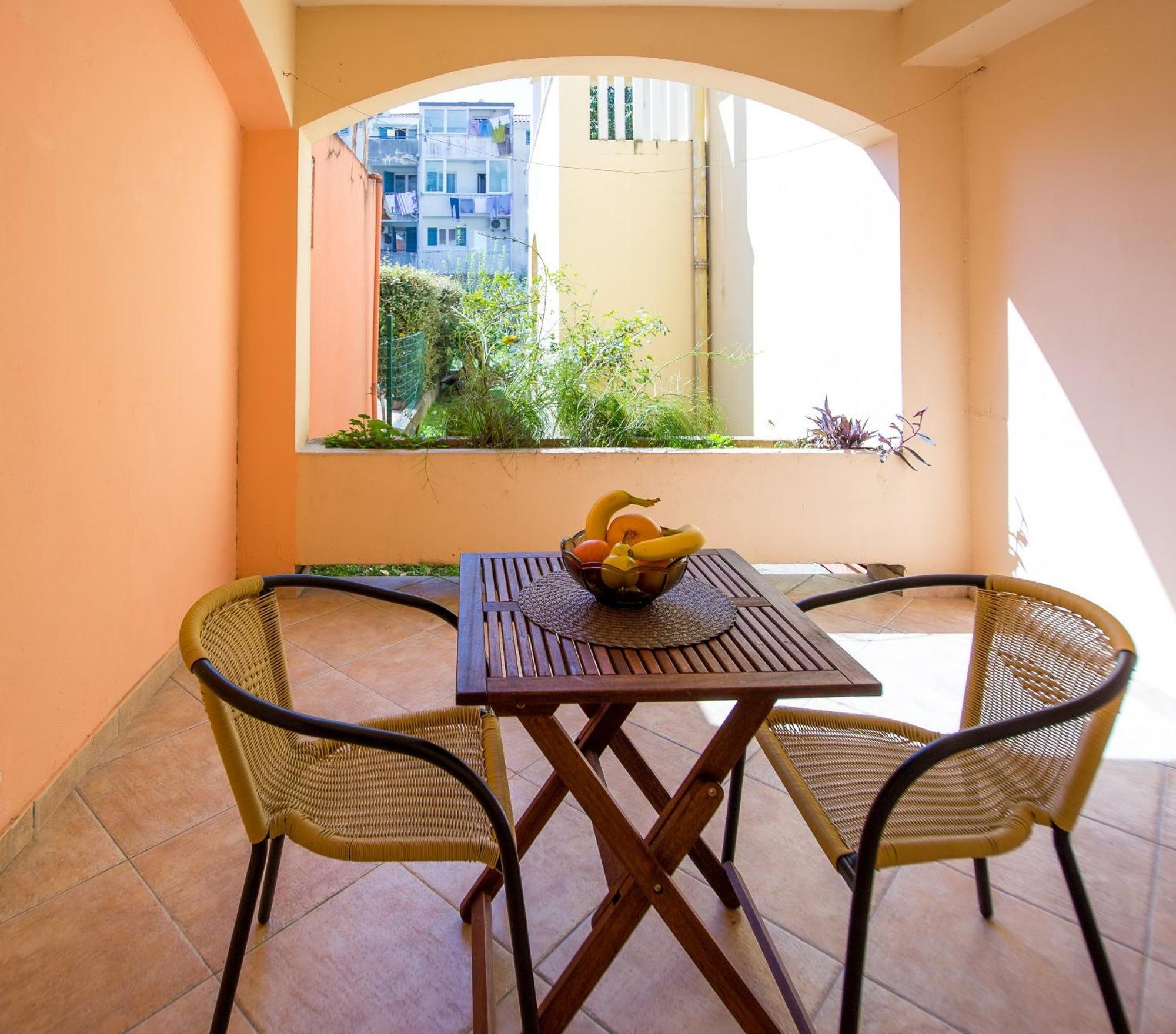 Apartments Angela Budva Extérieur photo