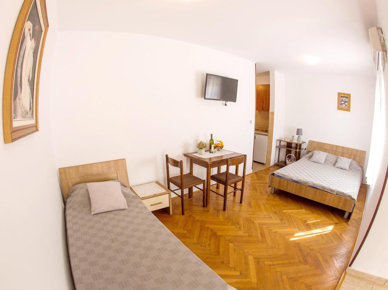 Apartments Angela Budva Extérieur photo