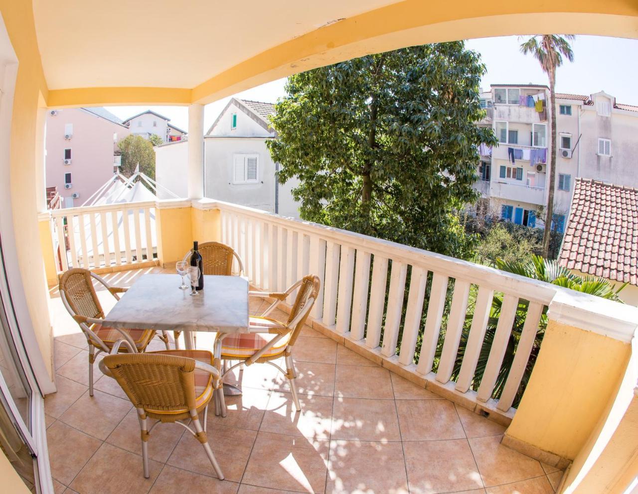 Apartments Angela Budva Extérieur photo